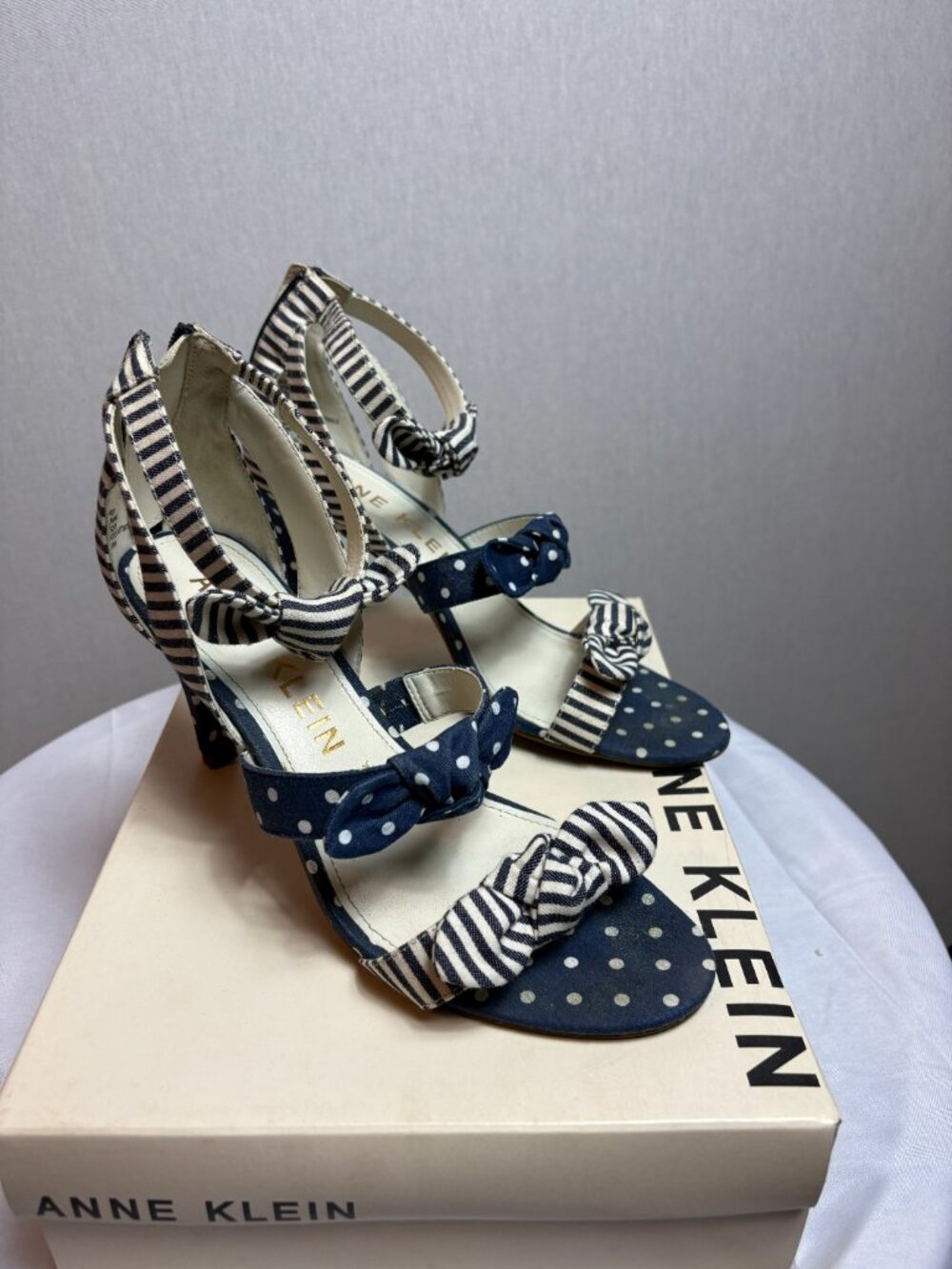 Anne Klein Navy and White Heels, Size 8.5, Denim Polka Dot Stripe Design